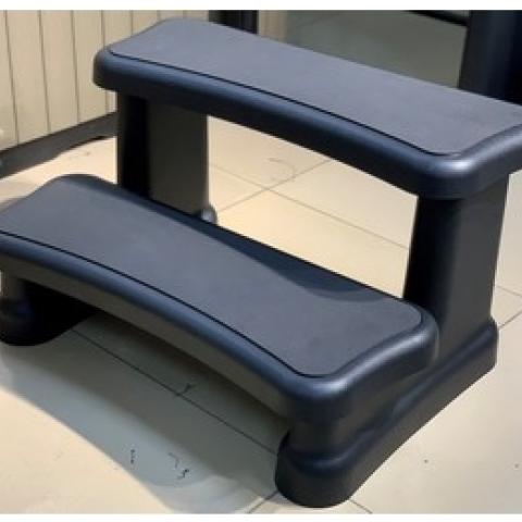 Plastic steps with cushion across both stairs. Available Black or Grey. 28” Wide X 16” Height